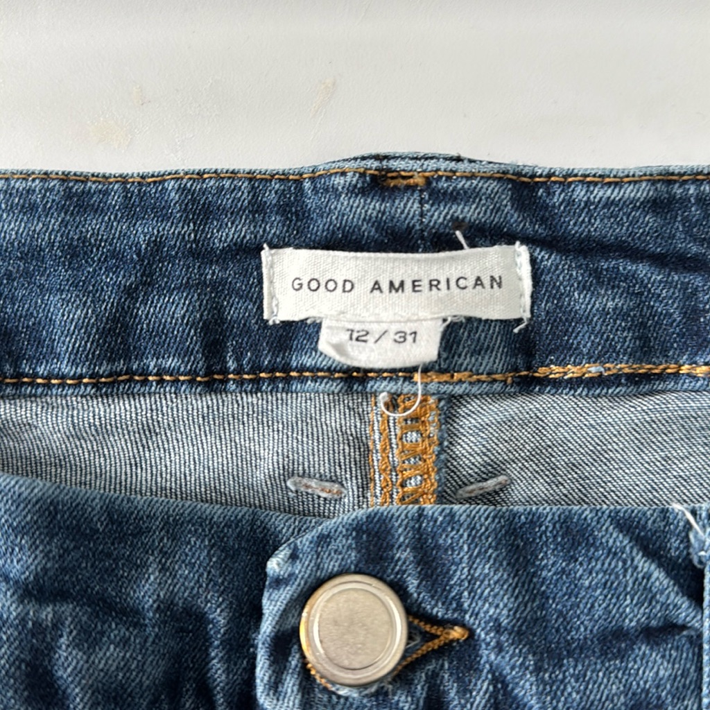 Good American- Good Legs Jeans